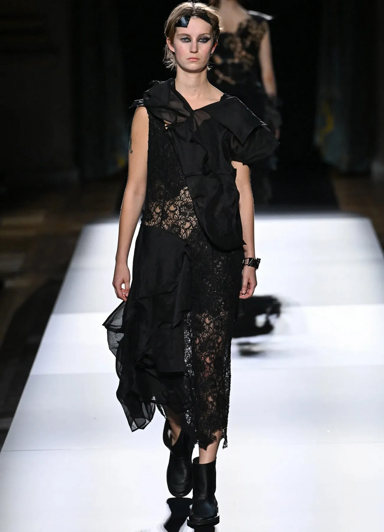 COTTON ORGANZA LAWN PANELED 3D BLOUSE Effortless Comfort Performance Fabric