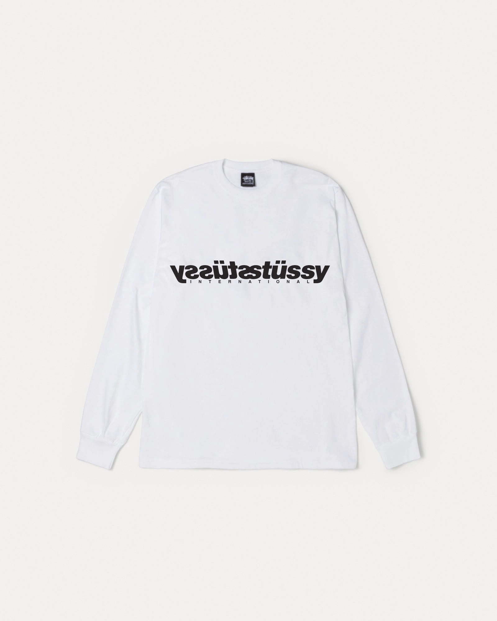 Holiday Outfit V-Neck MIRROR LS TEE