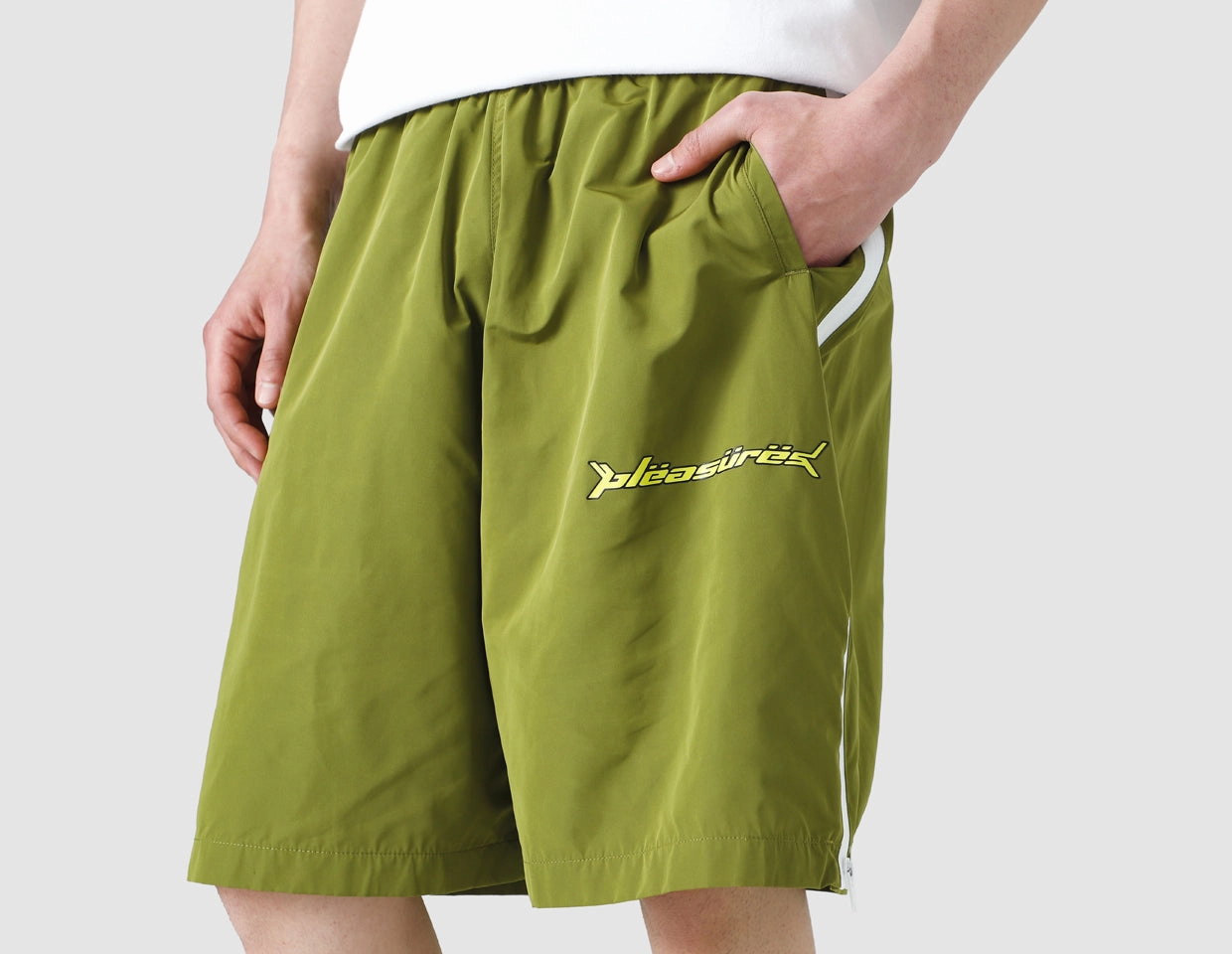 Stylish Outfit Pleasures Venus Sport Shorts / Olive