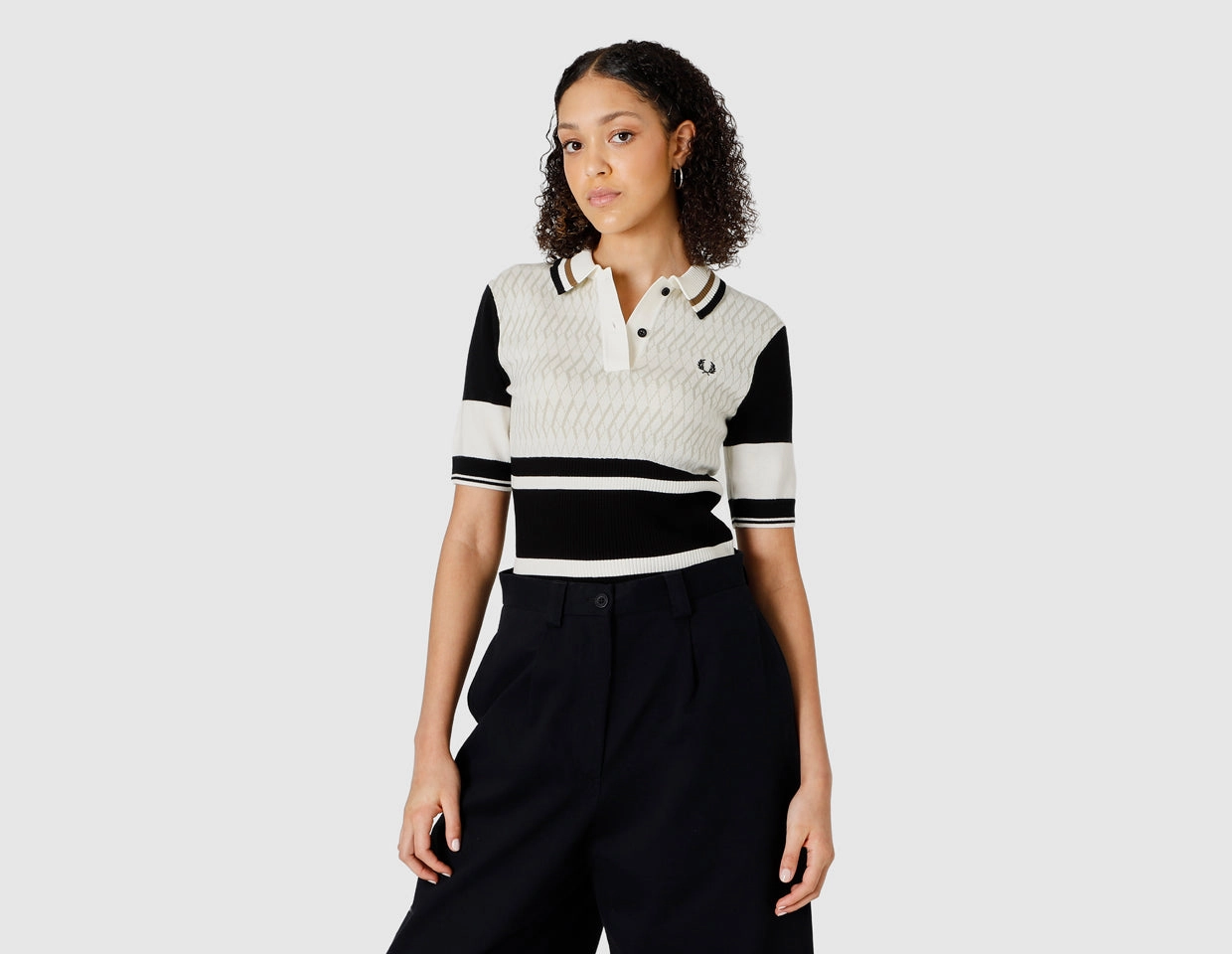 Versatile Comfort Wear Casual Must-Have Fred Perry Women's Jacquard Knitted Shirt / Ecru