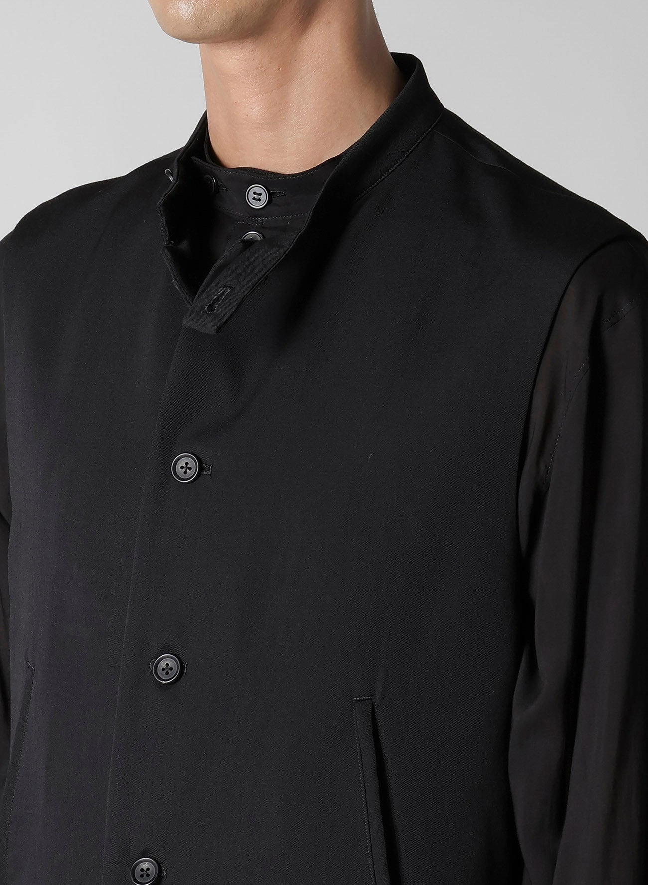 WOOL GABARDINE STAND COLLAR VEST Non Chafing Design Tension Relief Seams