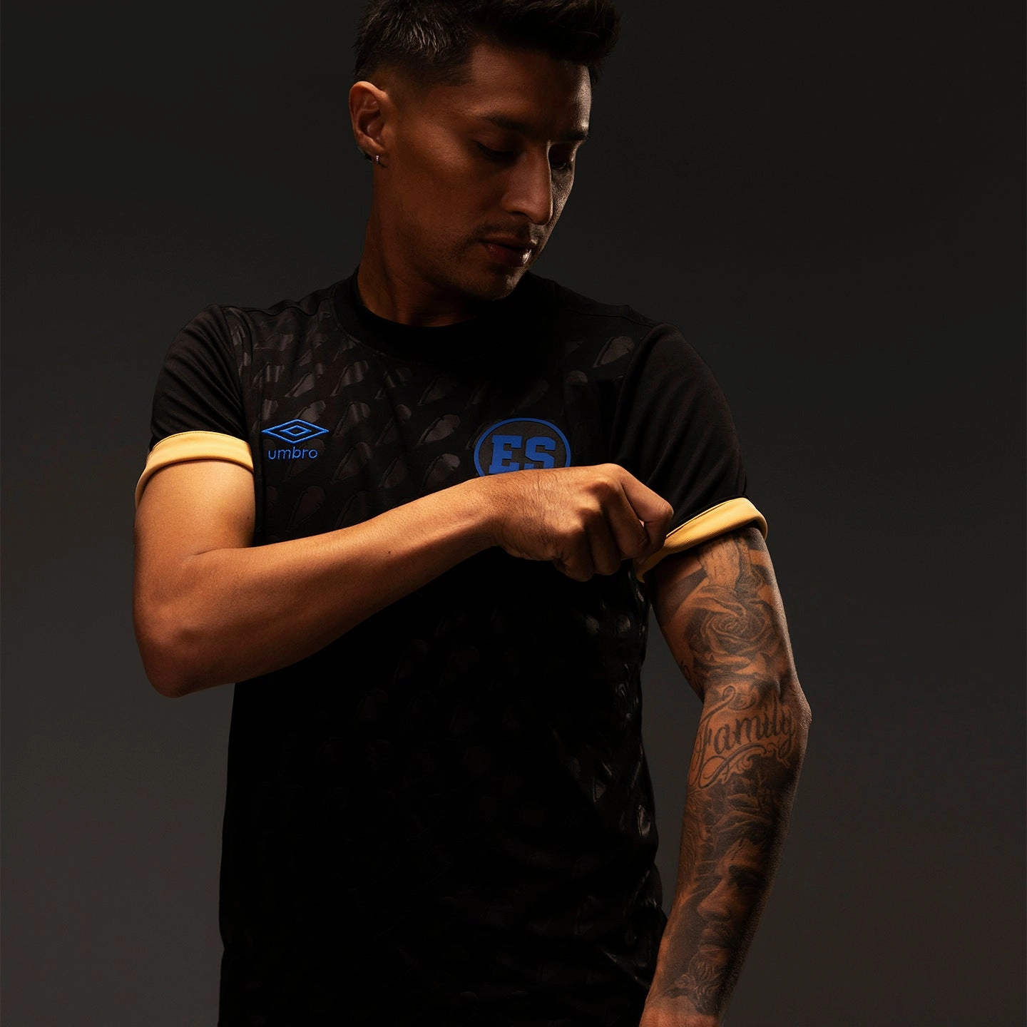 Urban Fashion Look 25/26 El Salvador Third Jersey -Mens
