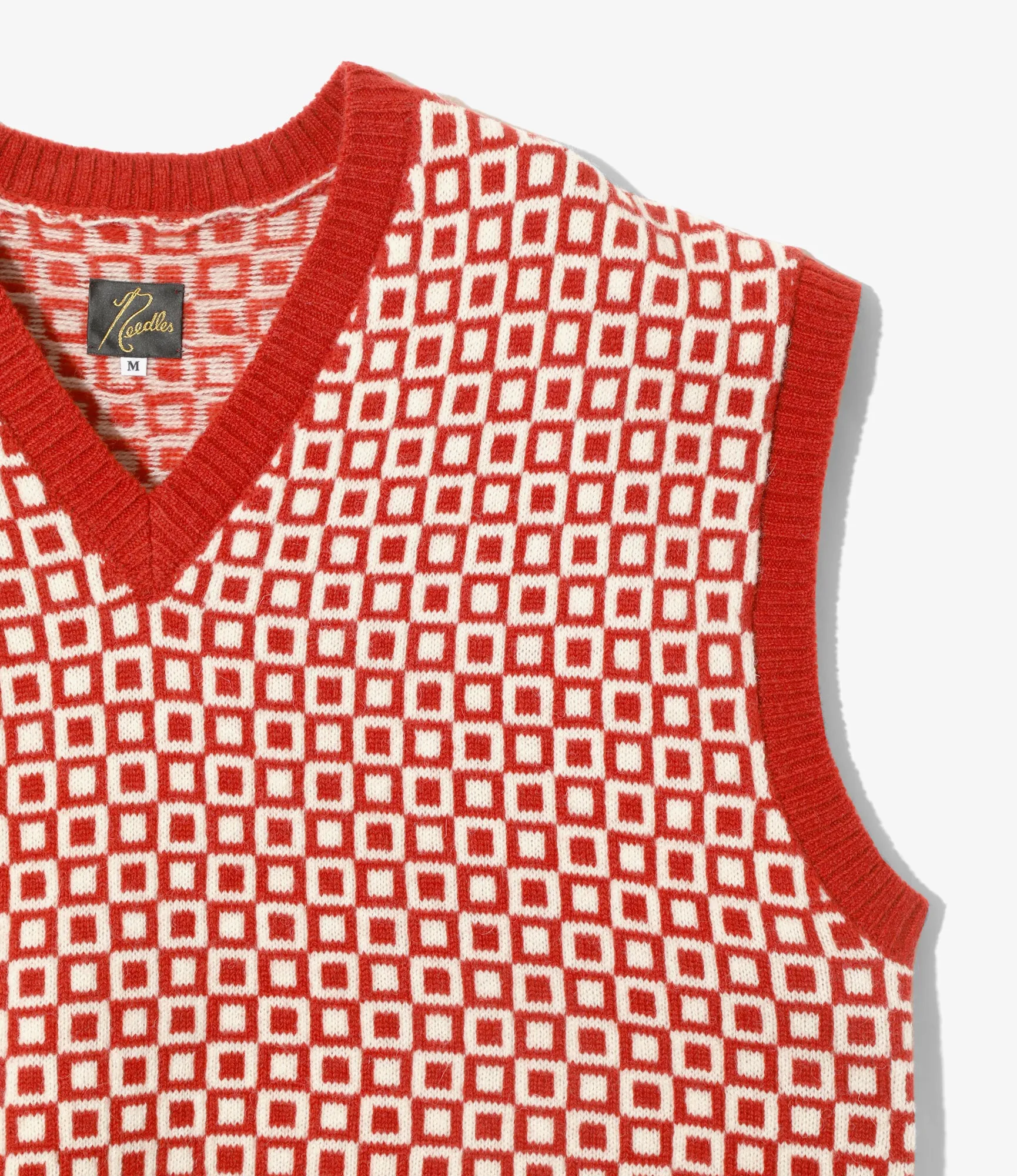 Wearable Basic Shetland Knit Vest ?C Red Square Pattern