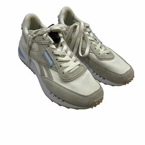 Shoes Athletic By Reebok In Cream & Tan, Size:8 Padded Tongue Non Slip Insole