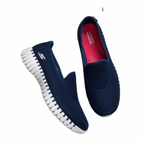 Kinetic Stability Timeless Chic Shoes Athletic By Skechers In Navy, Size:9