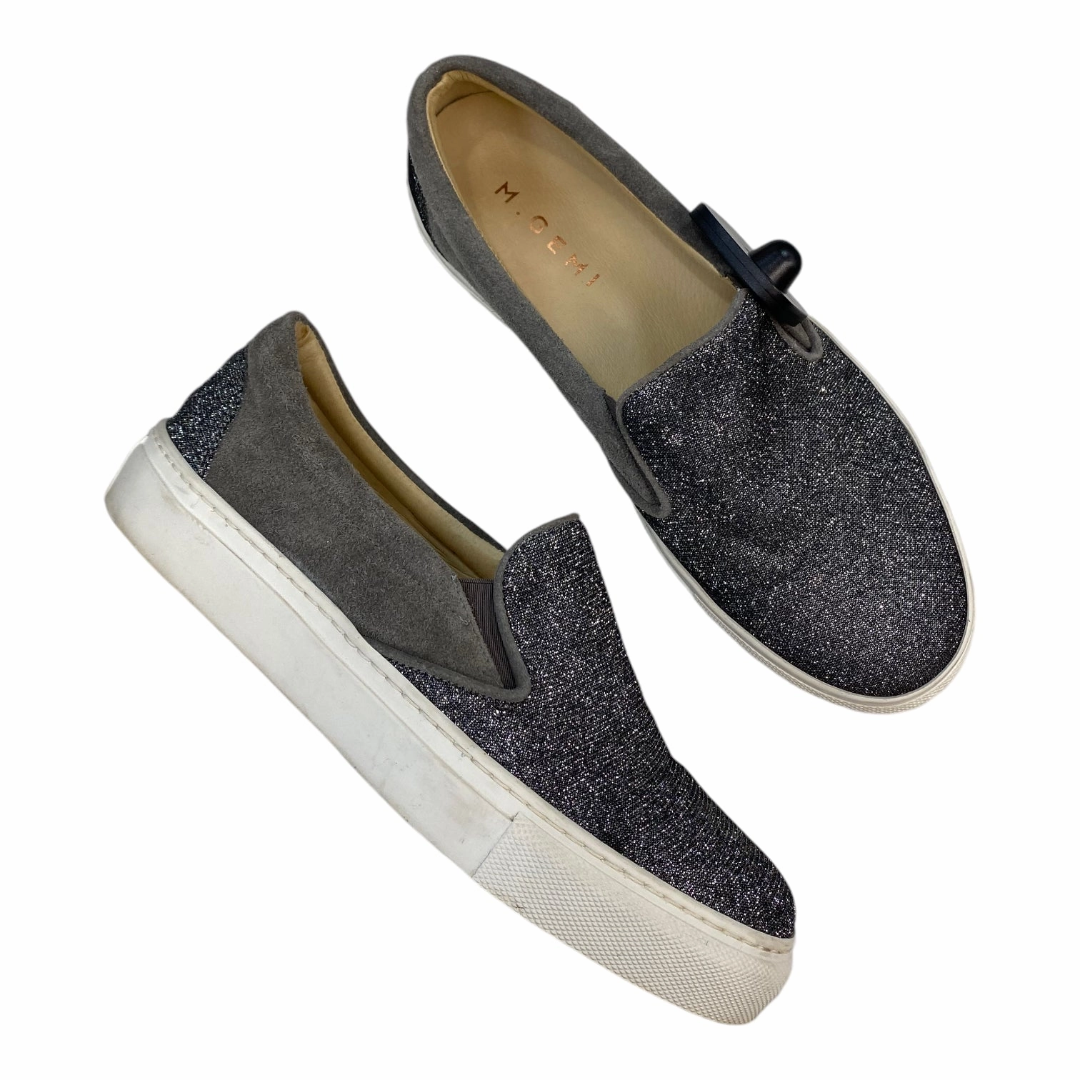 health - conscious athletic - event Shoes Sneakers By Cmc In Silver, Size: 7.5