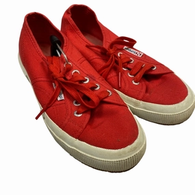 medial - support - balance shoes Shoes Sneakers By Superga In Red, Size:7.5