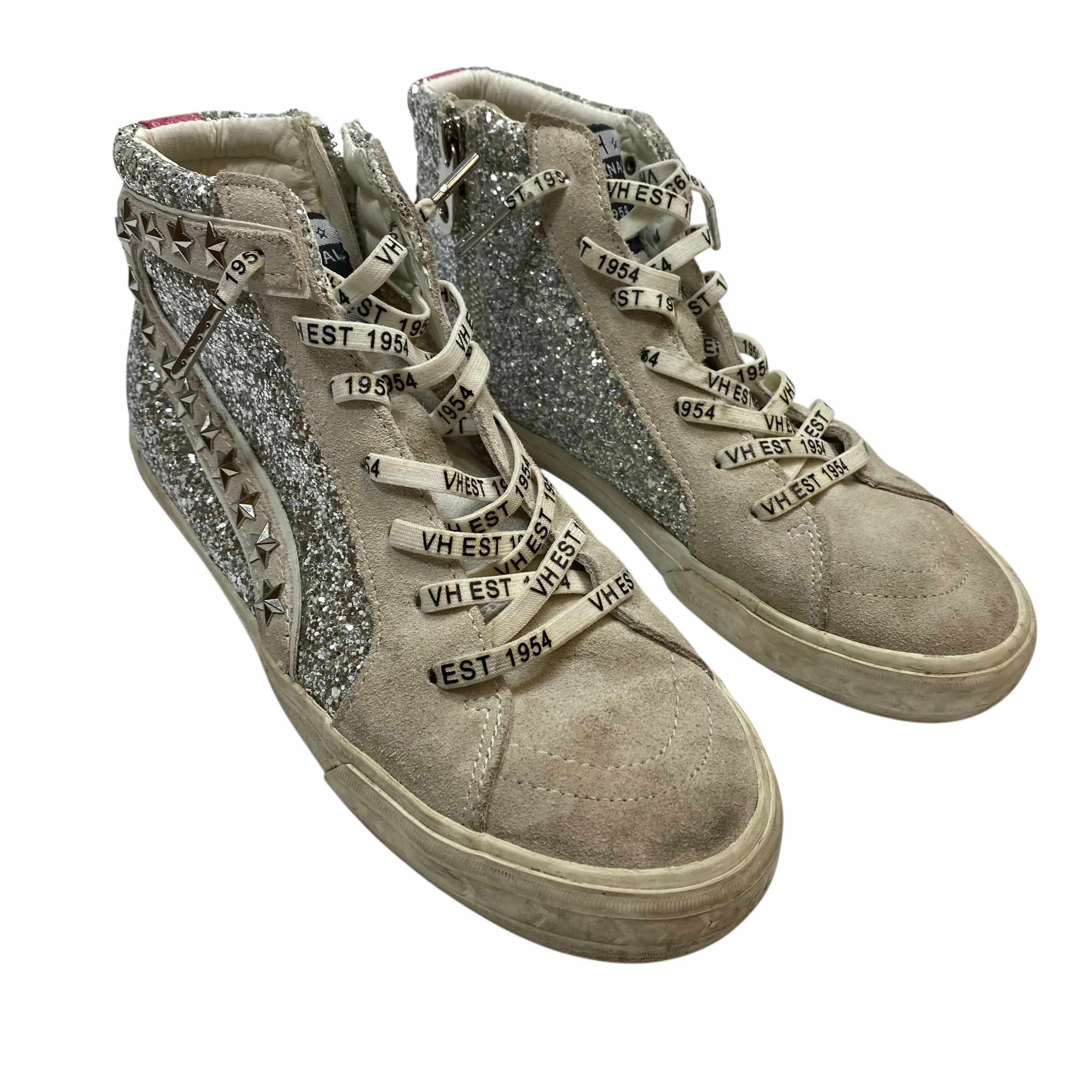 Shoes Sneakers By Vintage Havana In Cream & Silver, Size:8 Heel