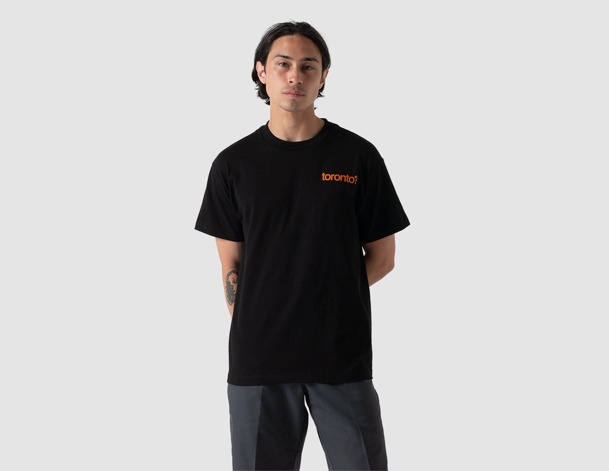 size? Toronto T-shirt / Black Everyday Fashion Look