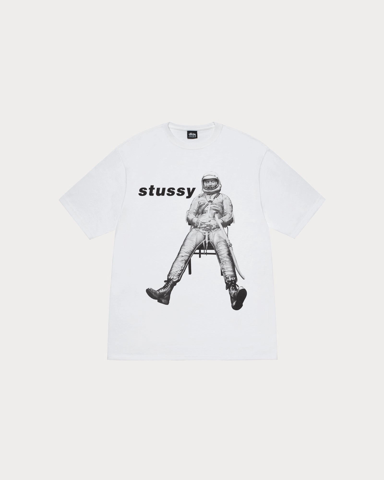 Layering Essential ASTRONAUT TEE