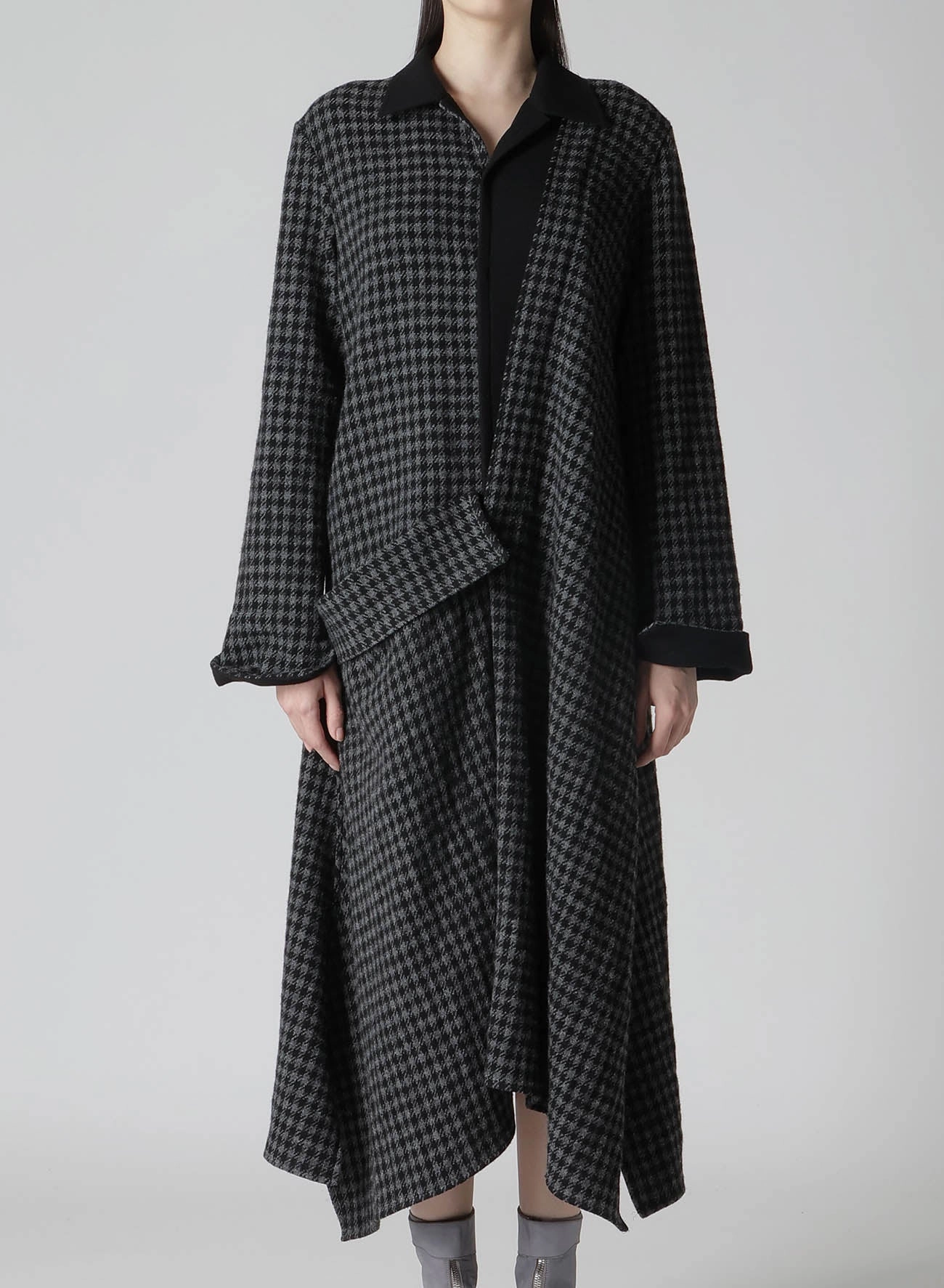 Pleated design SMALL HOUNDSTOOTH R DRAPE DETAIL SHIRT DRESS