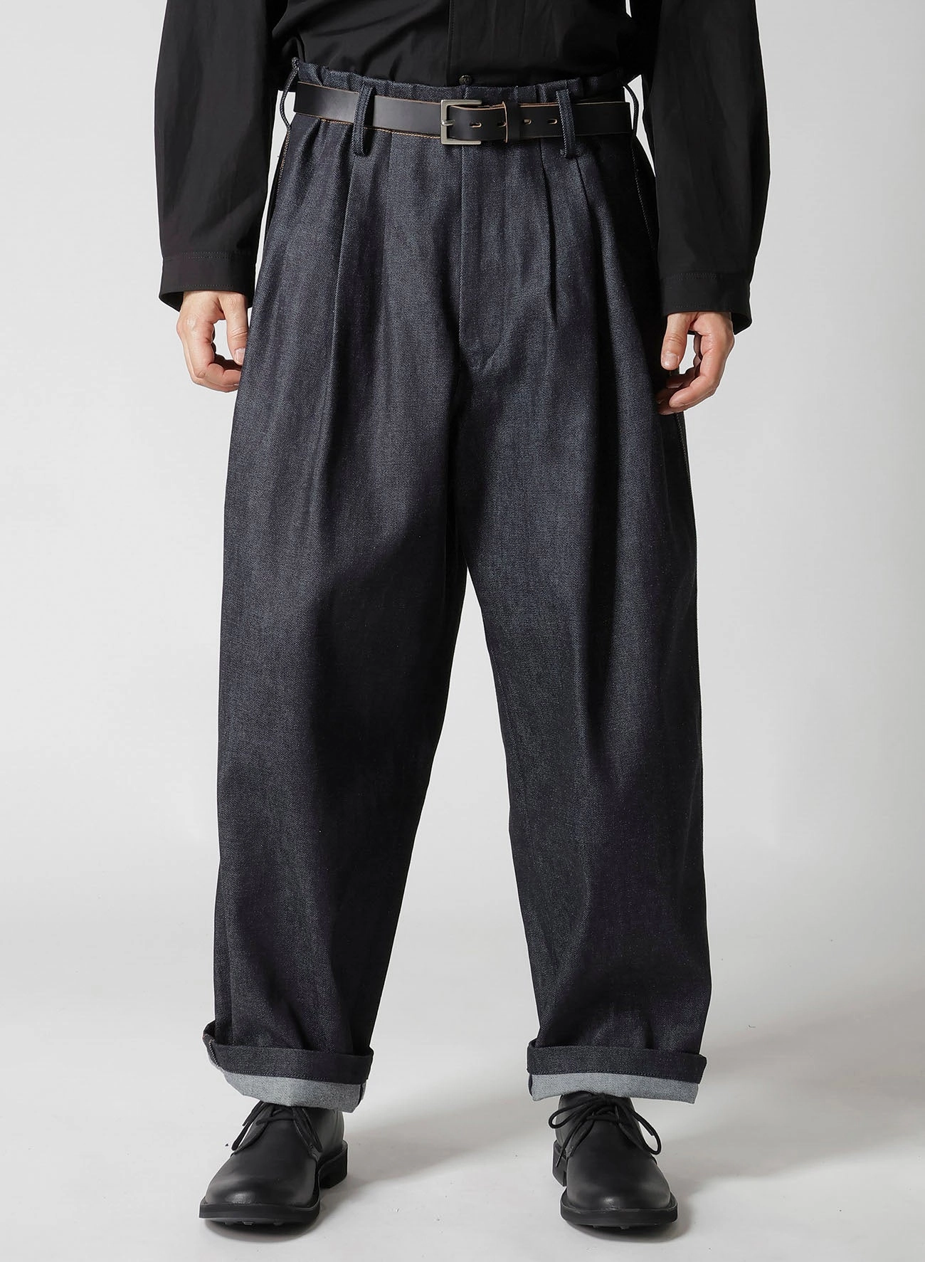 Comfy Essentials Wear 13oz UNEVEN YARN DENIM PANTS WITH COLOR COMBI STITCH