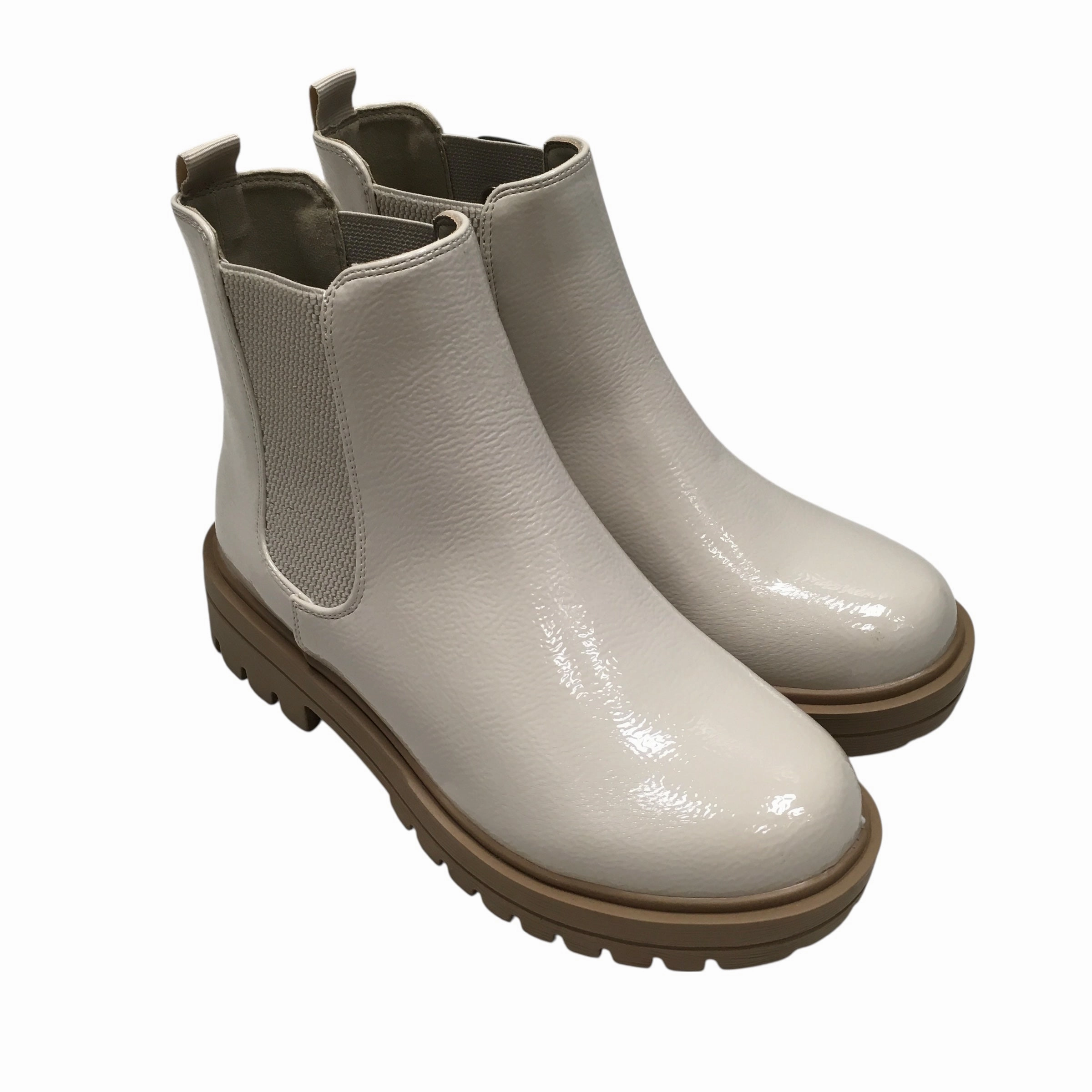 Feather Light Morning Walk Smooth Form Boots Rain By Soda In Cream, Size:8.5