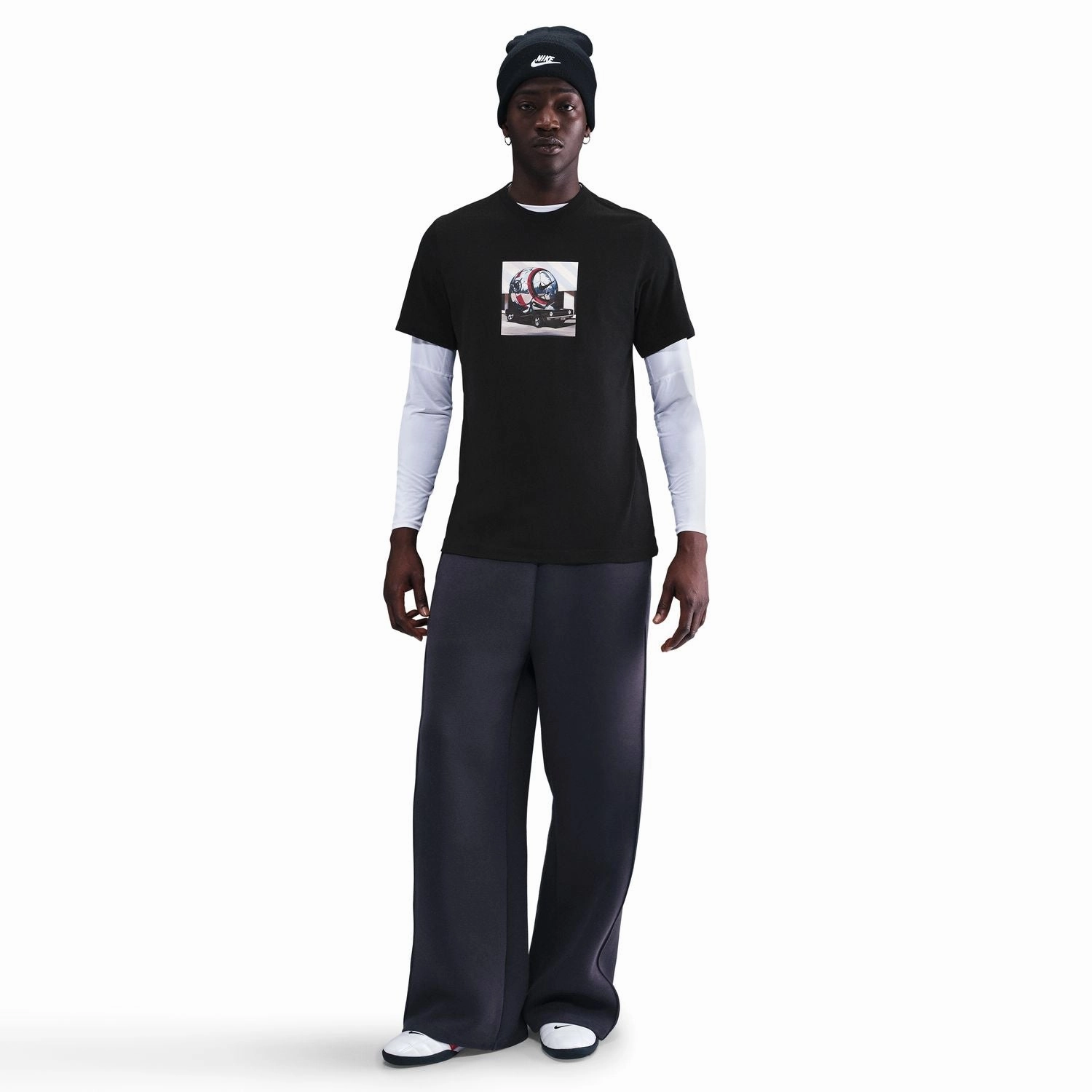 Everyday Outfit T90 Graphic Tee -Mens