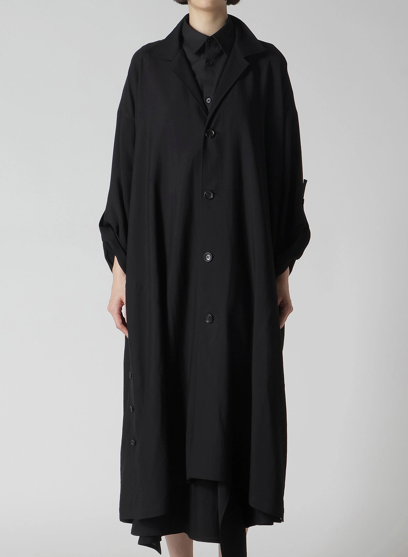 Cu/W HIGH TWISTED GABARDINE SIDE GATHER DETAIL COAT A Statement Outerwear Multi Purpose Loops