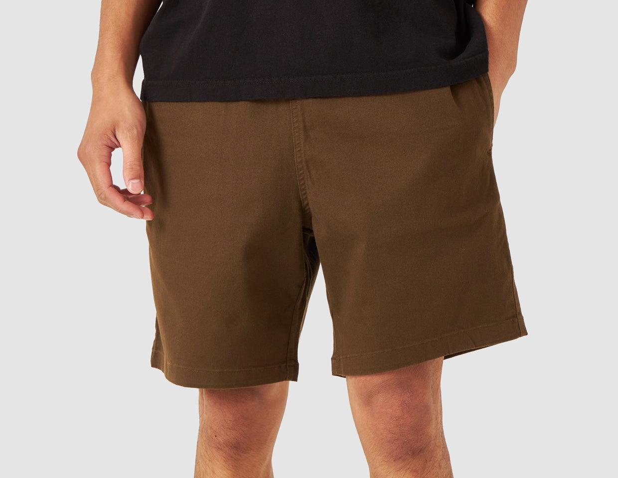 Flexible Pocket Placement Balanced Fit Taikan Classic Shorts / Brown