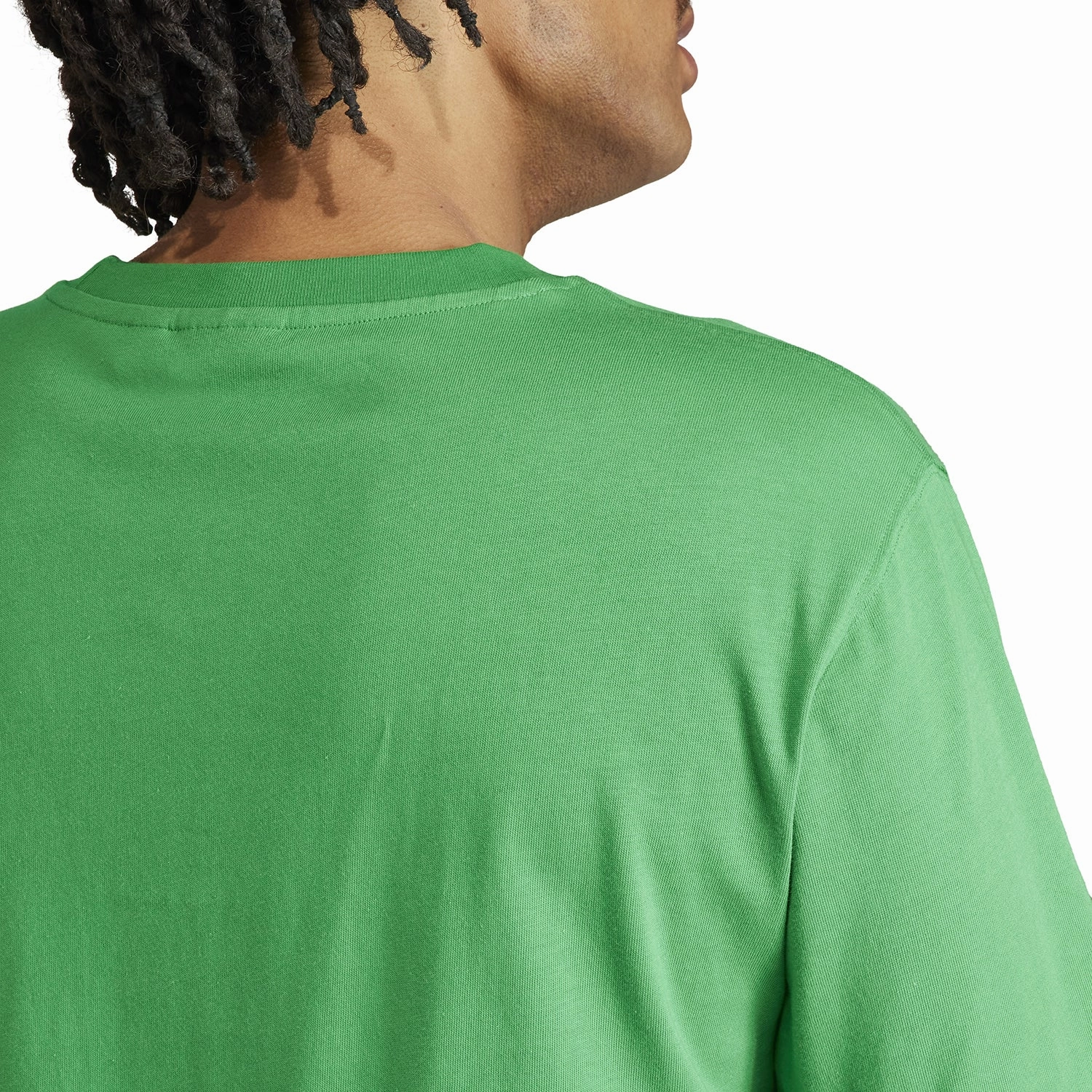 Trefoil Tee - Mens Flexible Neckline Layered Hem Detail