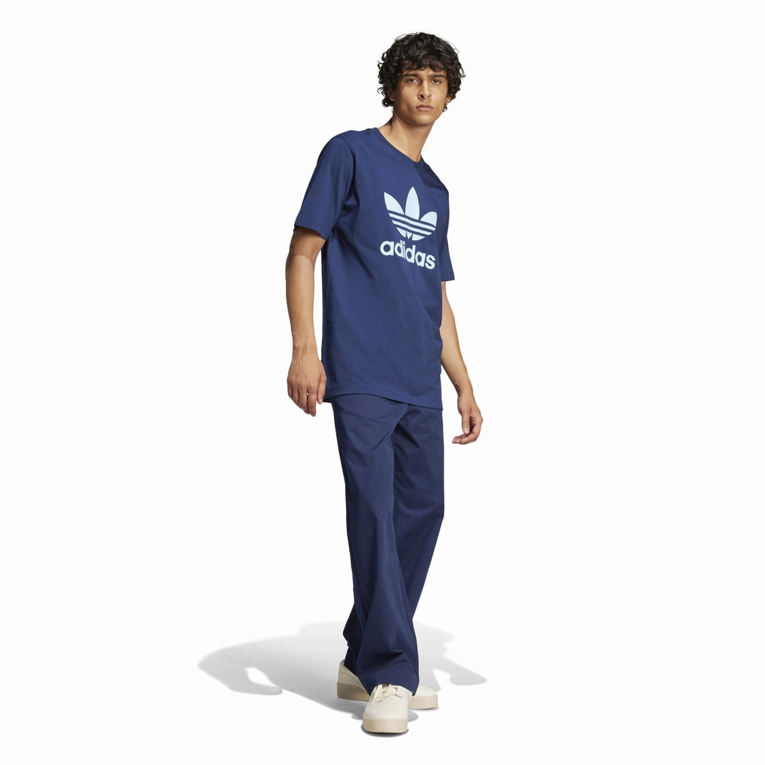 Trefoil Tee - Mens Washable Comfortable And Trendy