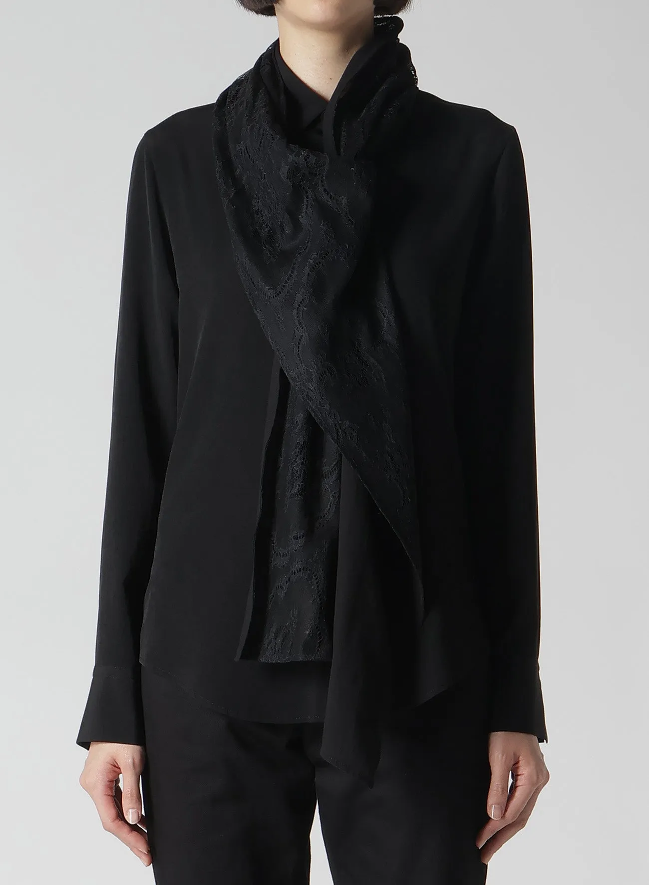 TA/PE CREPE DE CHINE STOLE DETAIL BLOUSE Solid Hue