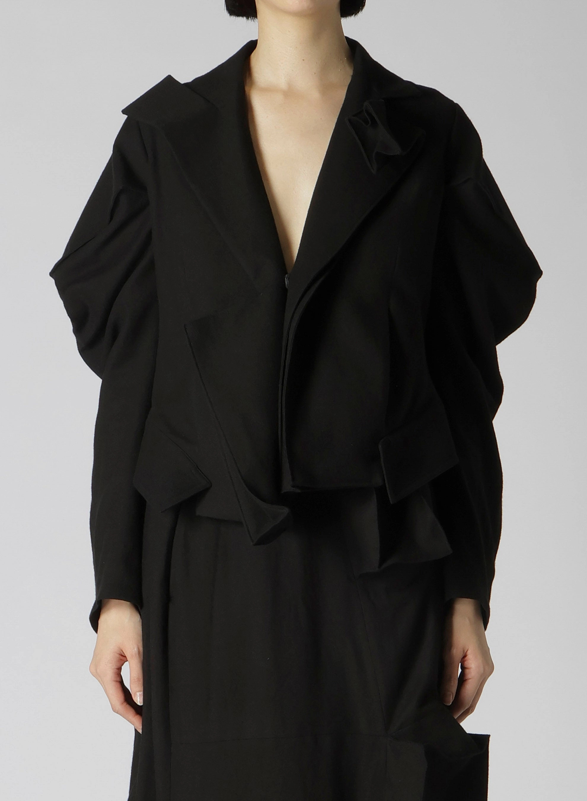 W/C LIGHT SERGE BOX DETAIL WIDE SLEEVE JACKET Document