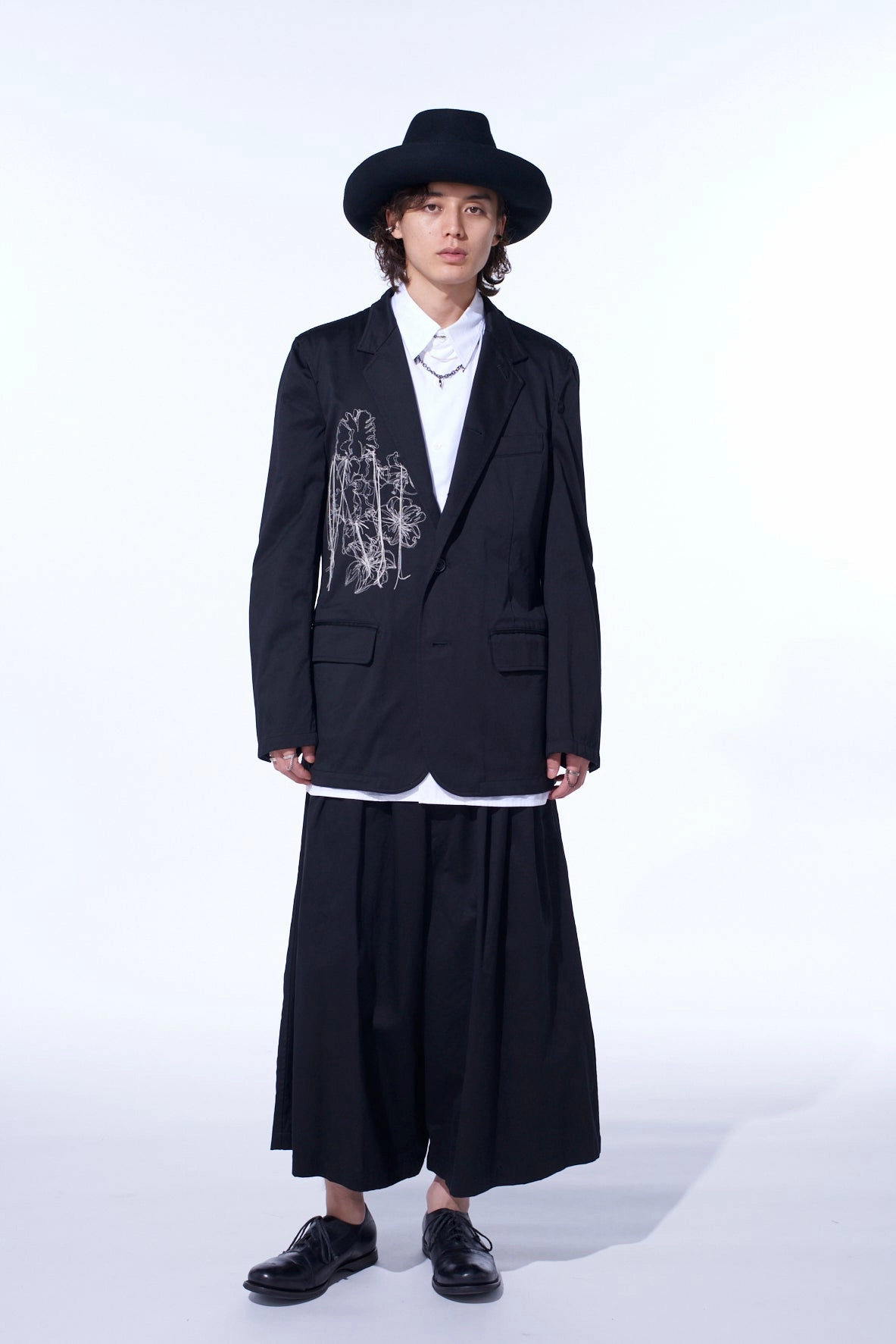 Comfortable Shield Base Warmth WEPON CLOTH 5 BUTTON EMBROIDERY TAILORED JACKET