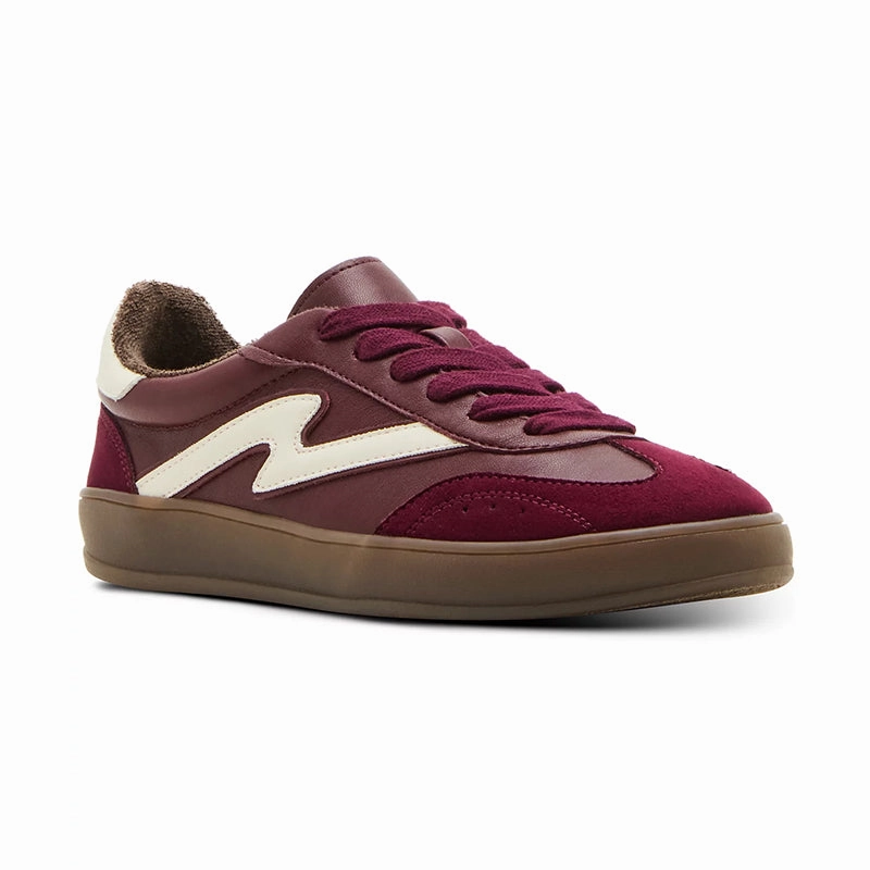 Women's Giia Wine/Off White practice shoes Energy   Returning