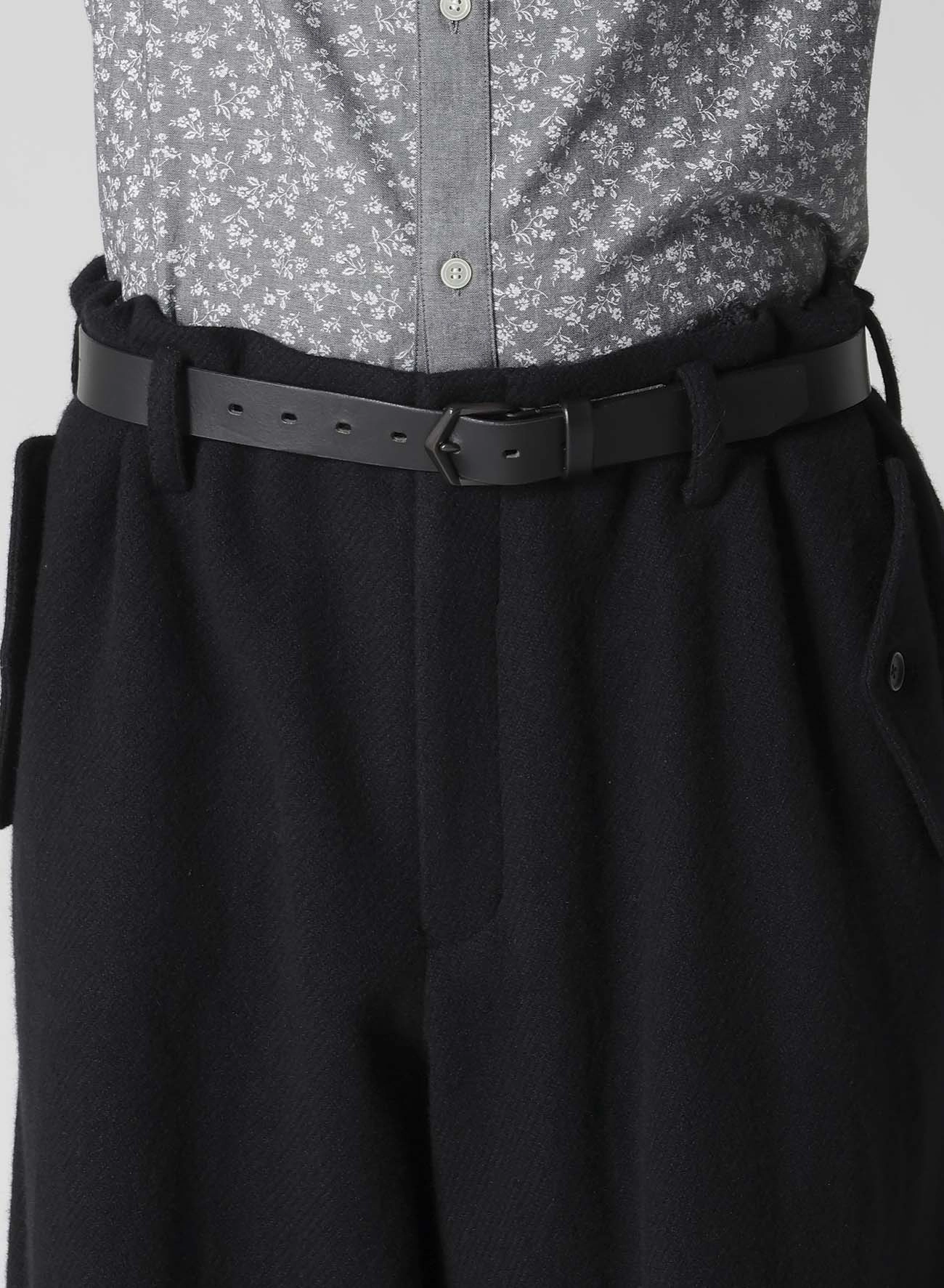 Low-rise style BRITISH WOOL HEM FACING PANTS