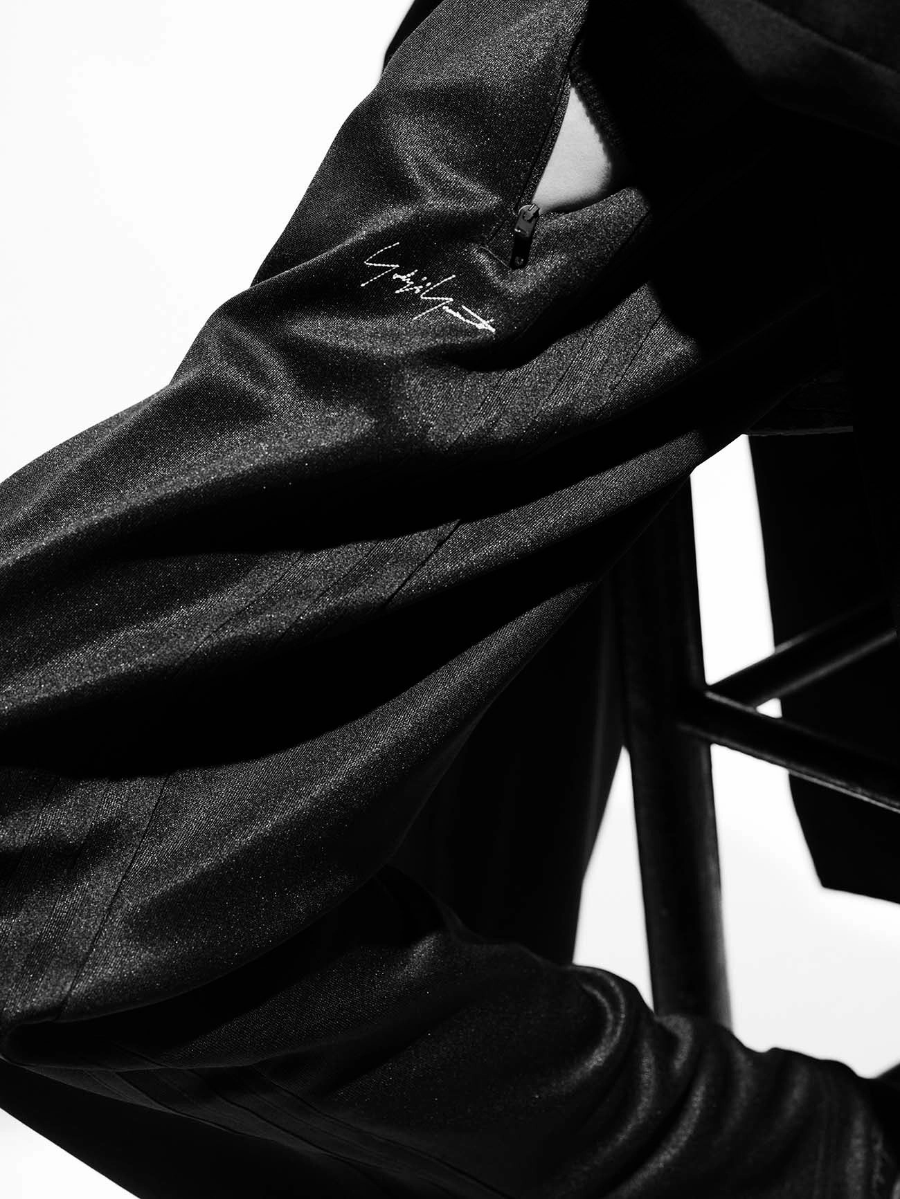 Y-3 KURO TRACK PANTS Fast Move